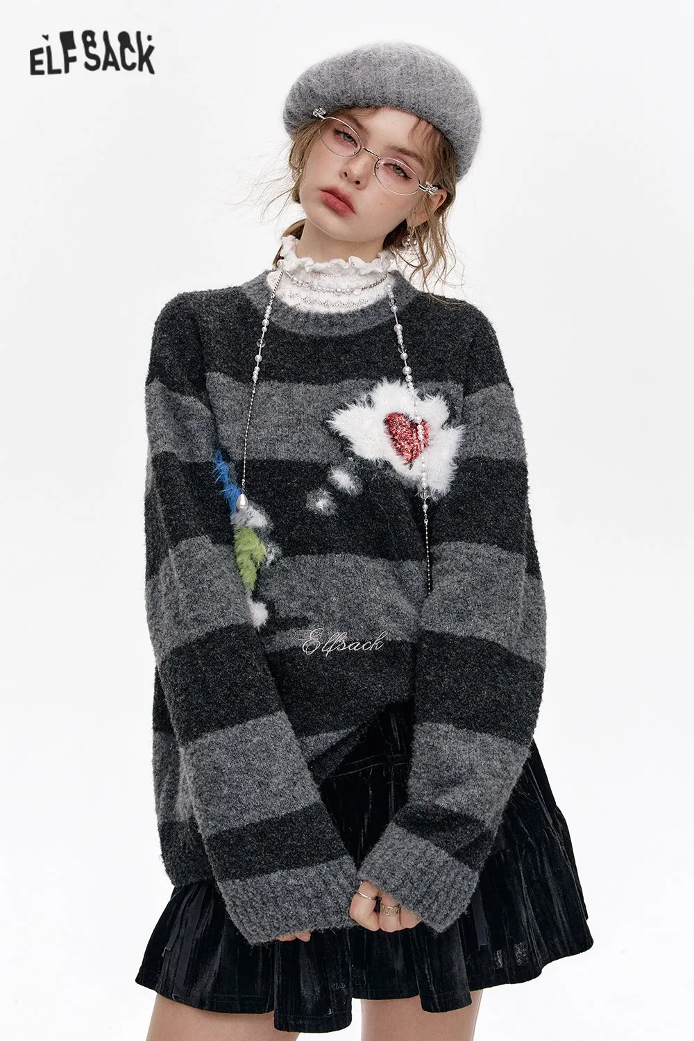 ELFSACK 2024 Winter New Arrivals Dark Gray Striped Snowman Thick Warm Loose Sweater Women